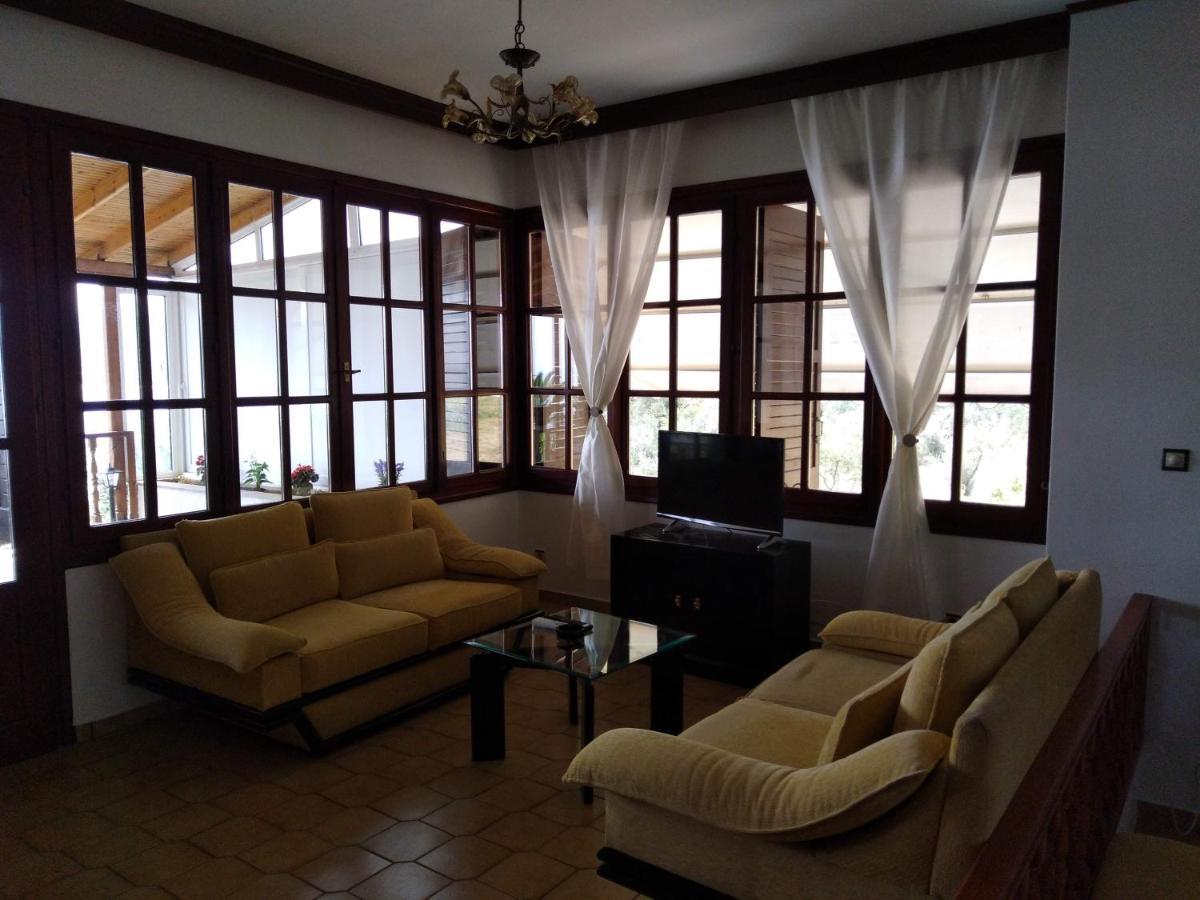 Green Sea Side Villa كافالا المظهر الخارجي الصورة
