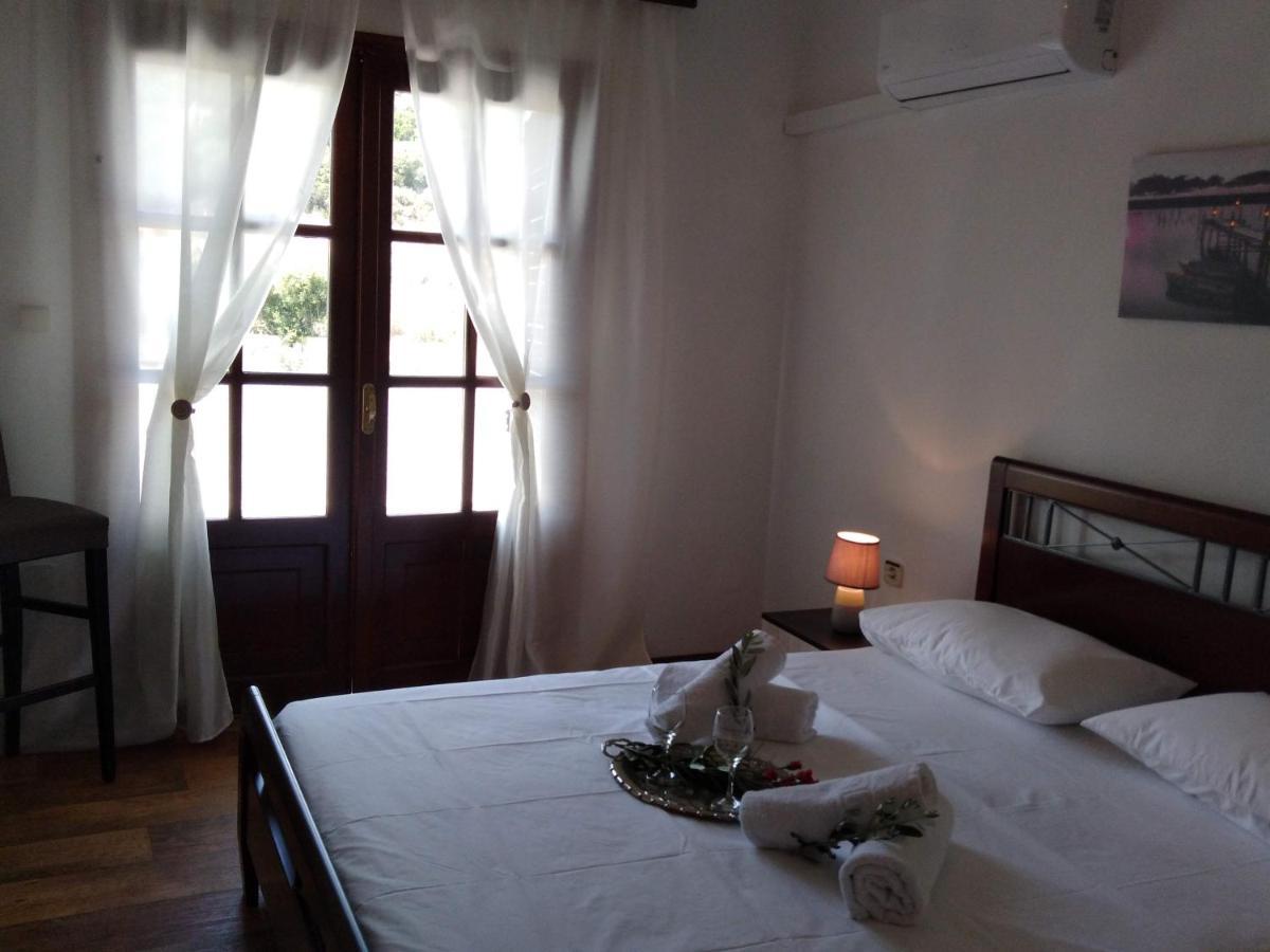 Green Sea Side Villa كافالا المظهر الخارجي الصورة